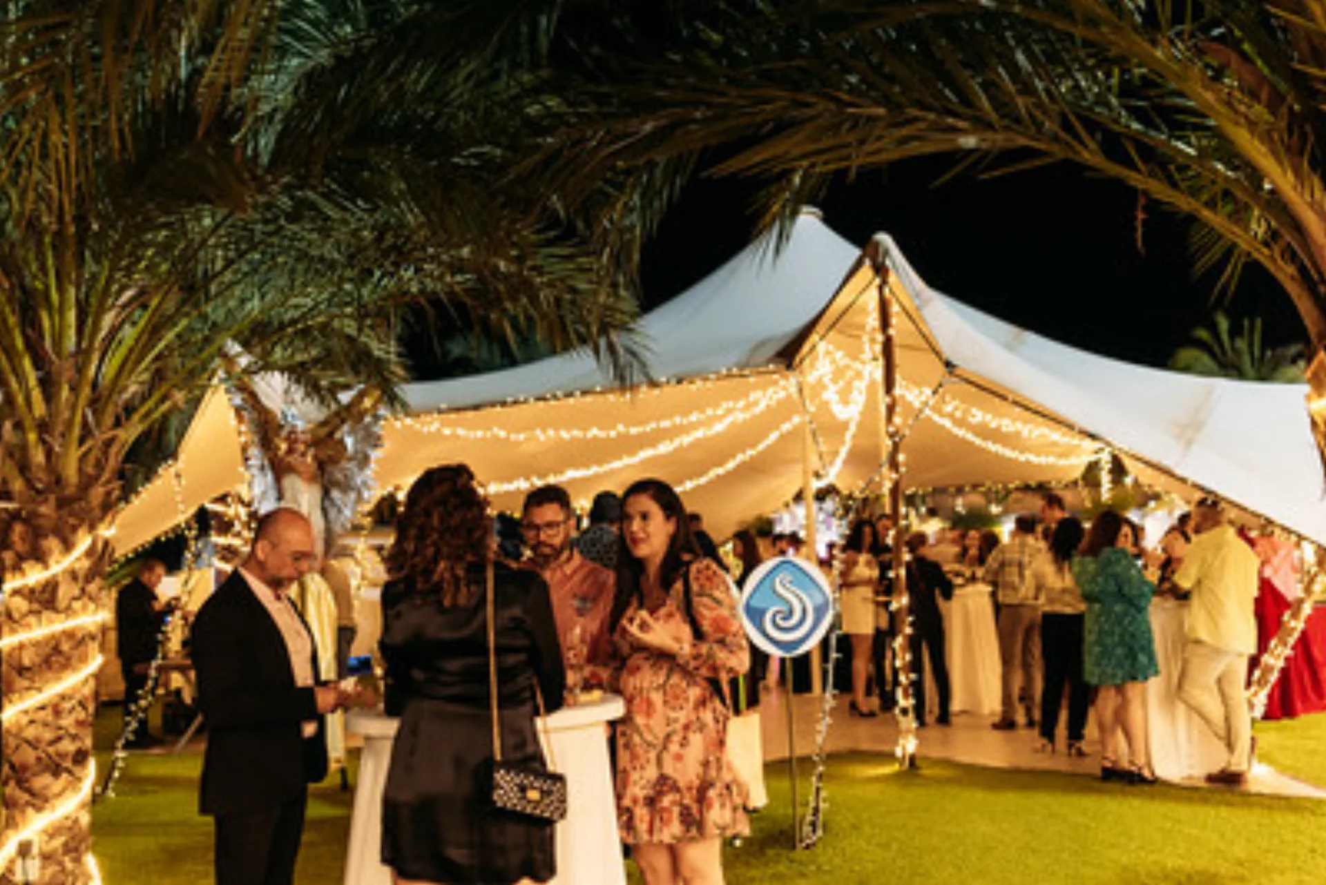 Carpa Oasis preparada para celebración